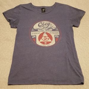 (4/$10) Obey t-shirt